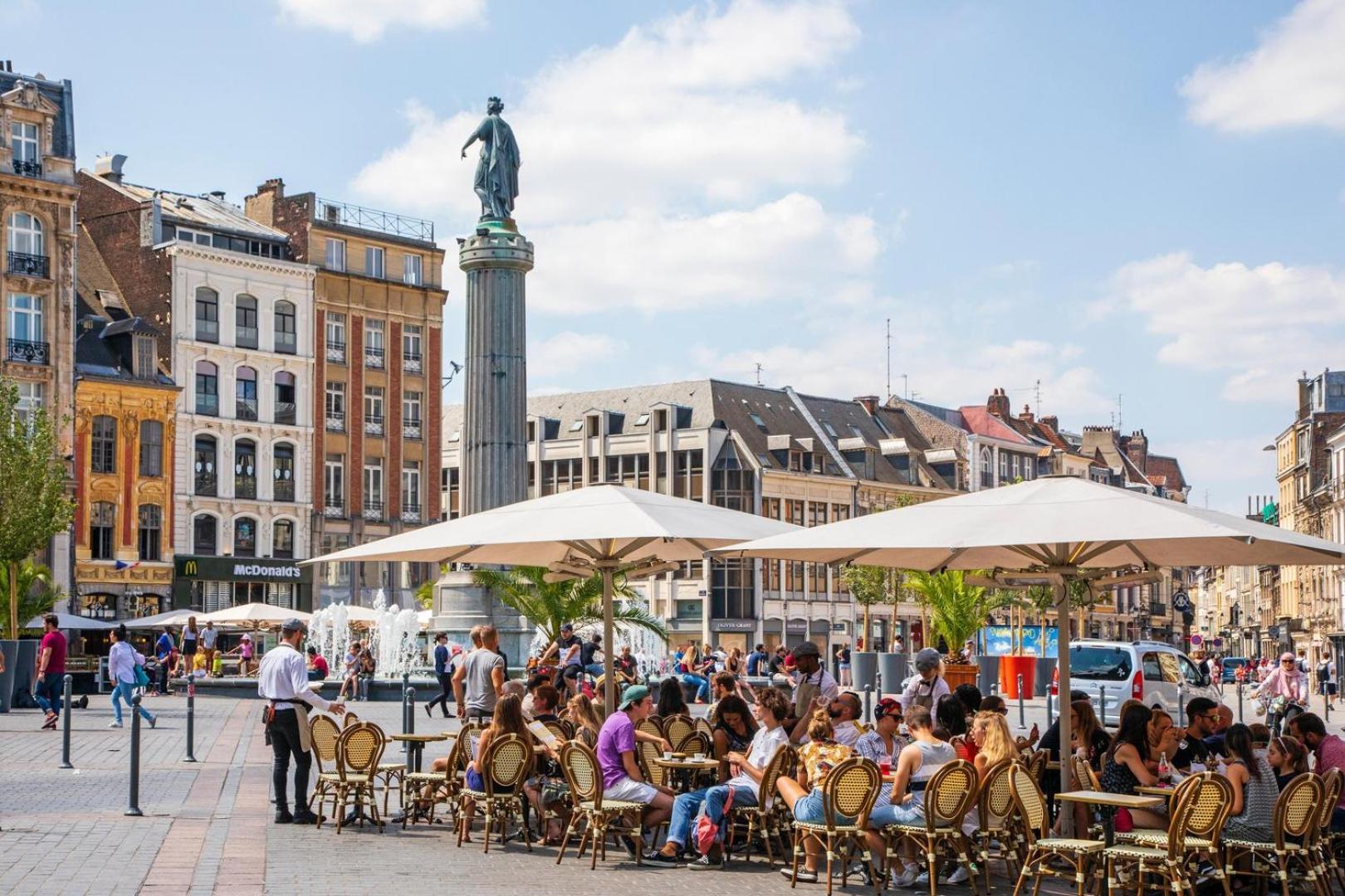 5-Bedroom House In The Centre Of Lille. Экстерьер фото